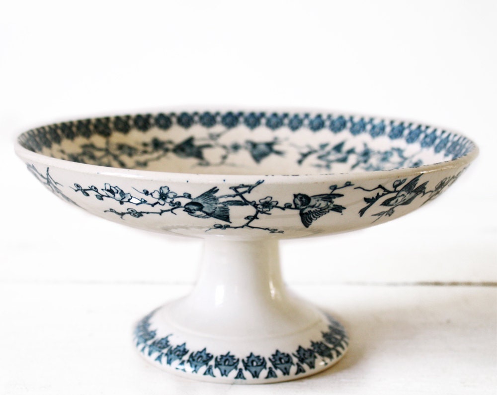 1 LOVELY antique French  Fruit dish Choisy le Roy with BIRDS and BLOSSOM motif 19th