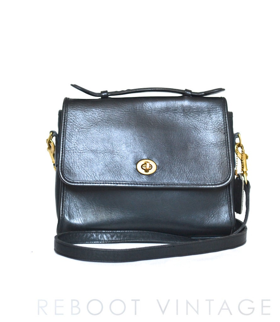 Vintage COACH Navy Blue Leather Court Turnlock Bag