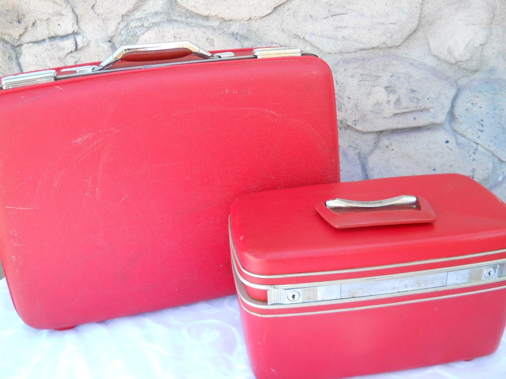 Vintage Red train cases collectible suitcase makeup bag Hard shell Valentines day gift