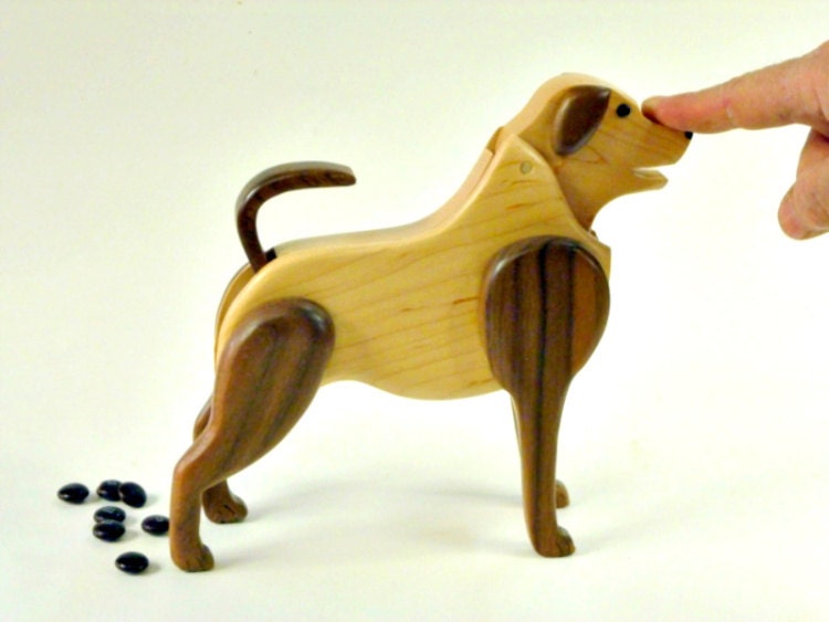 Pattern and Video for  making the Pooping Puppy Candy Dispenser (E-mail version)