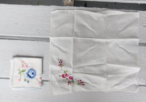 Vintage Linens/ Hankerchiefs