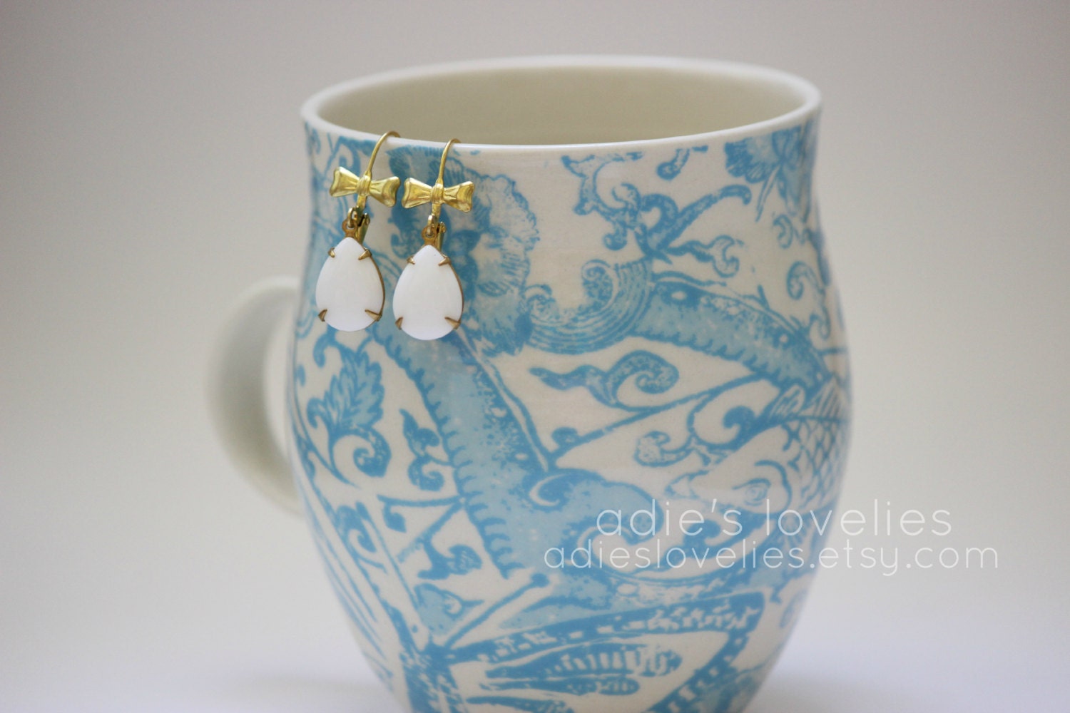 Vintage White Teardrop & Gold Bow Dangle Earrings