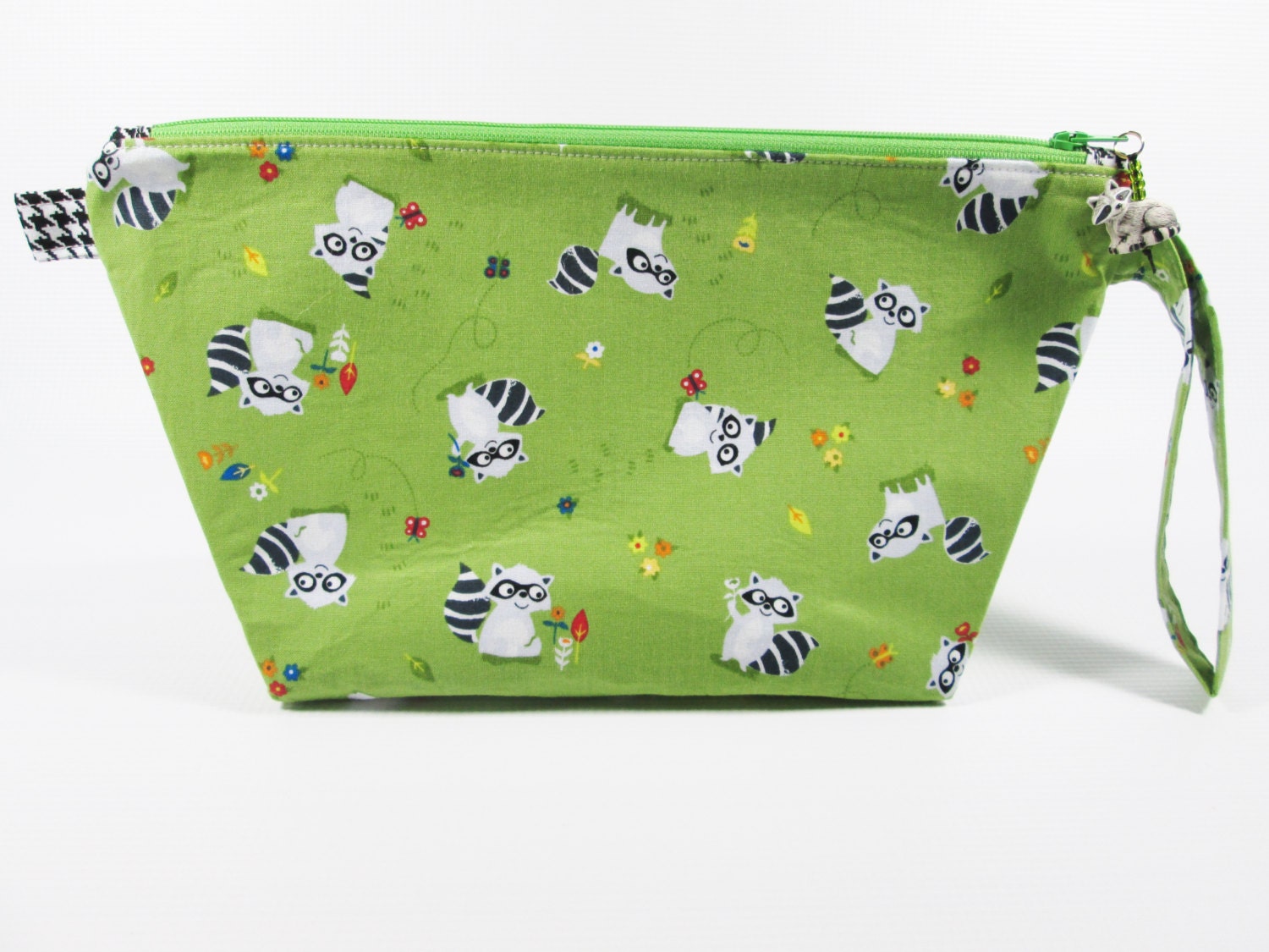 Small Wide Mouth Wedge - Tossed Raccoon on Green with raccoon bead zipper pull