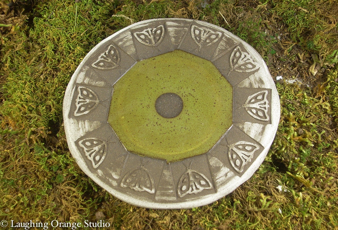 Moth Patio Disc