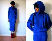 Vtg Avant Garde Blue Wool Knitted Batwing Hooded Turtleneck Dress