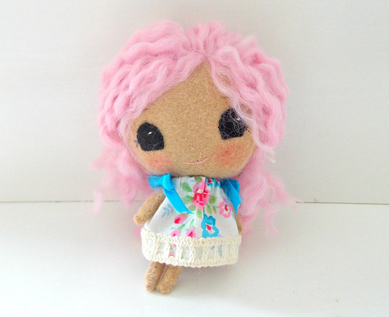 Tiny Felt Doll - Mini Moppet Doll - Gingermelon Felt Doll