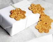 Gift packing tags 6 gold flowers - OksanaPiven