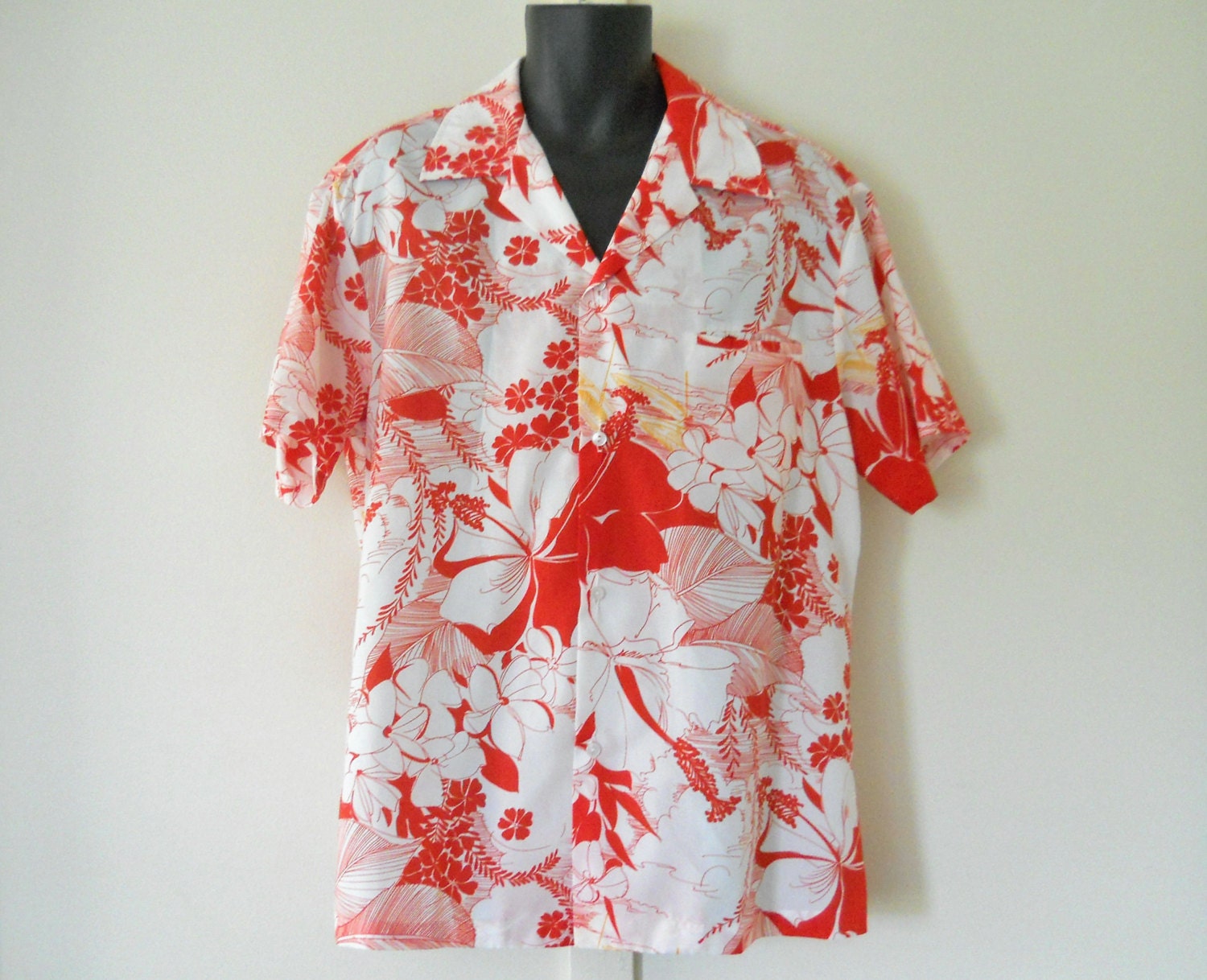 Mens Shirt Beach Shirts Surf Clothes Surf Clothing Mens Tropical Shirt Beach Clothes Red Shirt Mens Hawaiian Shirt Polyester Shirt Surfer