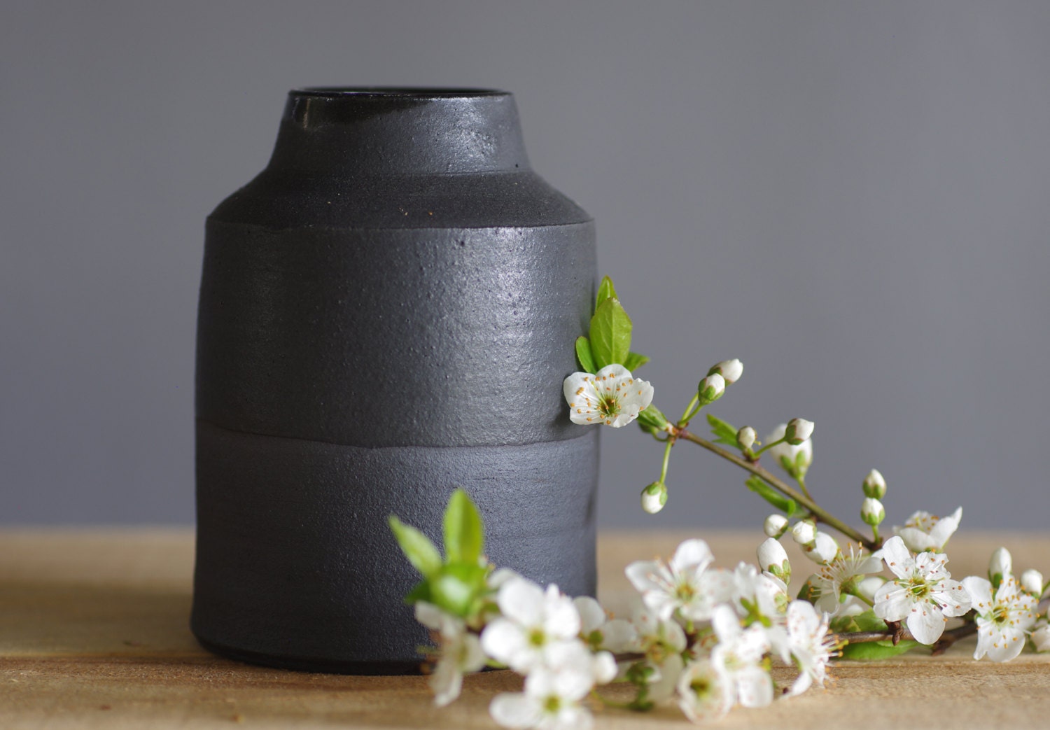 MTO one black vase. black stoneware modern vase/ bottle. minimal simple pottery ceramic