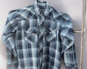 Childs LARGE 10 - 12 cowboy shirt, Wrangler, vintage, blue plaid, pearl snaps (379)
