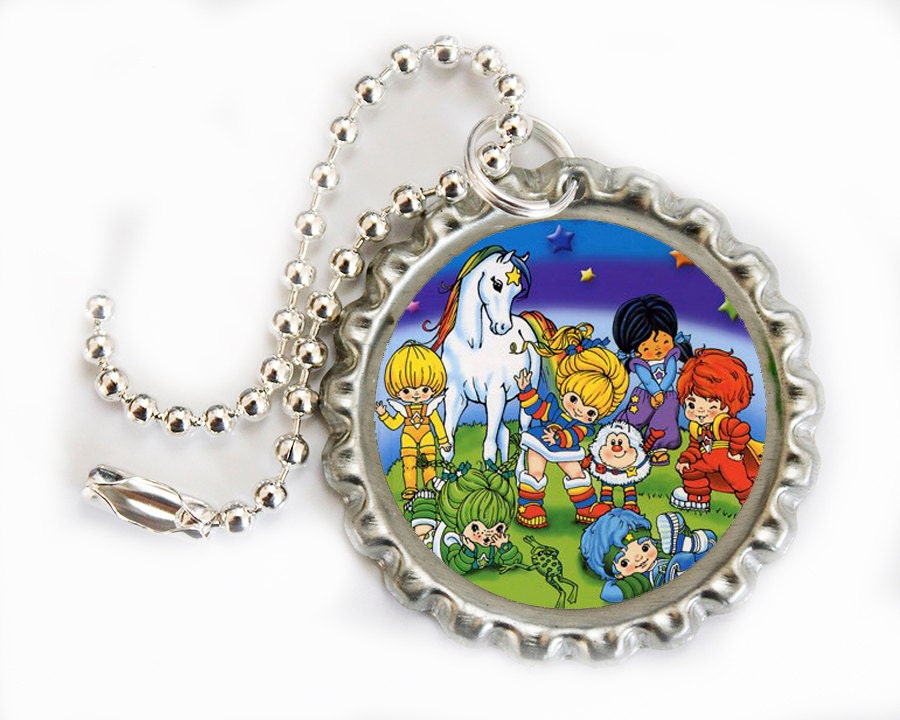 Rainbow Bright Keychain, Glitter Rainbow Brite keychain, 80s cartoon handmade bottlecap zipper chain or pendant