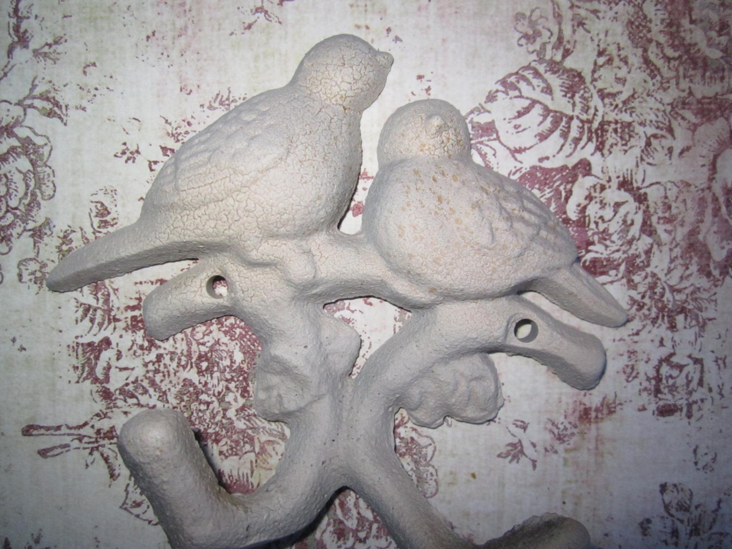 Shabby Chic Set of 3 Cast Iron Birdie Wall Hook Hanger Office Bedroom Hallway Decor