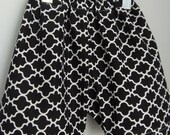 Toddler Girls Shorts-Sizes 3M to 18M-Graphic Black and White Pattern