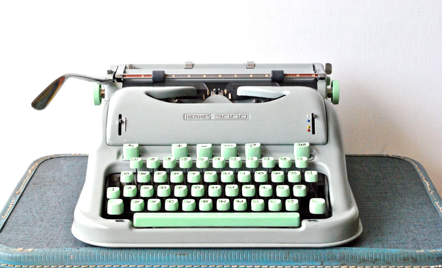 Vintage Cursive Typewriter - Minty Green Hermes 3000