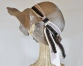 Ava Belle in Taupe