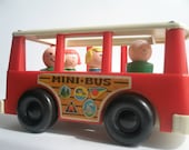 Fisher Price vintage bus and figures, original 60s/70s bus and Little People, educational toys, vintage toys, collectible