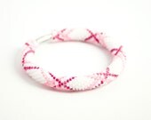 Bead crochet bracelet, two shaedes of pink and white seed beads, geometric pattern, handmade