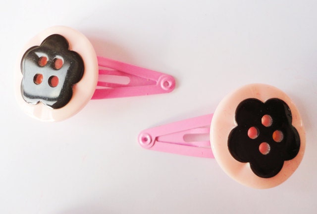 Flower Hair Clips, Baby Pink and Black Pretty Buttons So Cute
