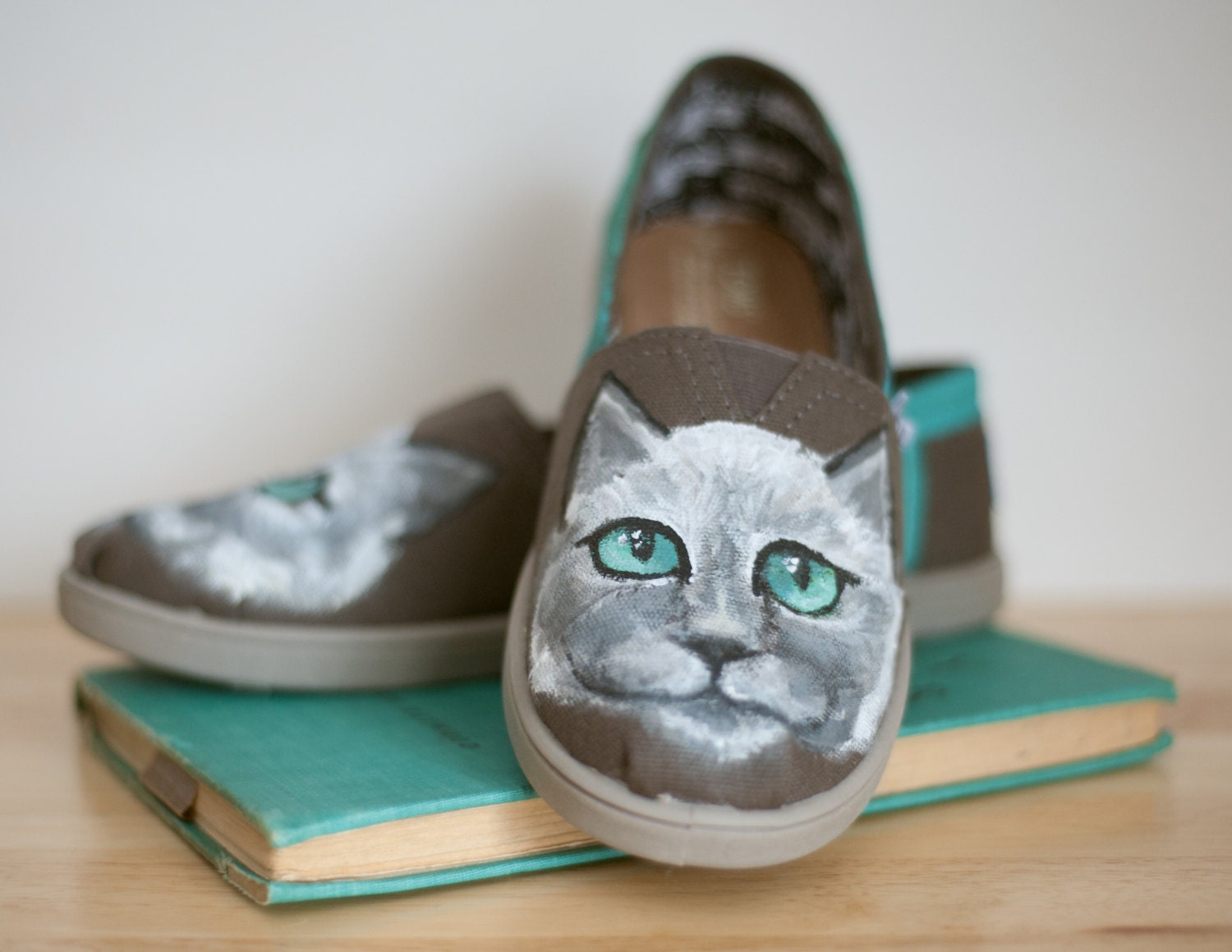 Cat Grey and Turquoise Children's CustomTOMS Shoes
