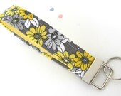Key Fob Wristlet Keychain - Grey and Buttercup Yellow Summer Flowers Key Chain