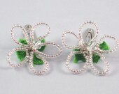 Hair Clips with a Pink Flower