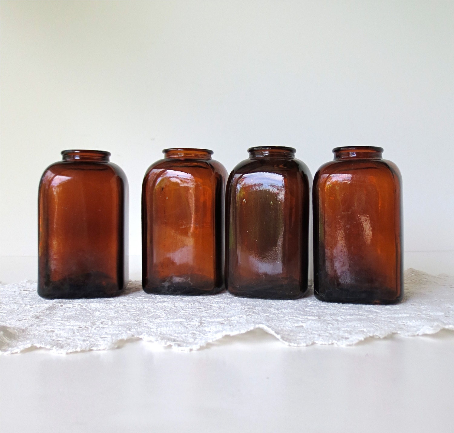 Vintage Brown Glass Snuff Jars / Set of Four / Apothecary / Spice Bottles