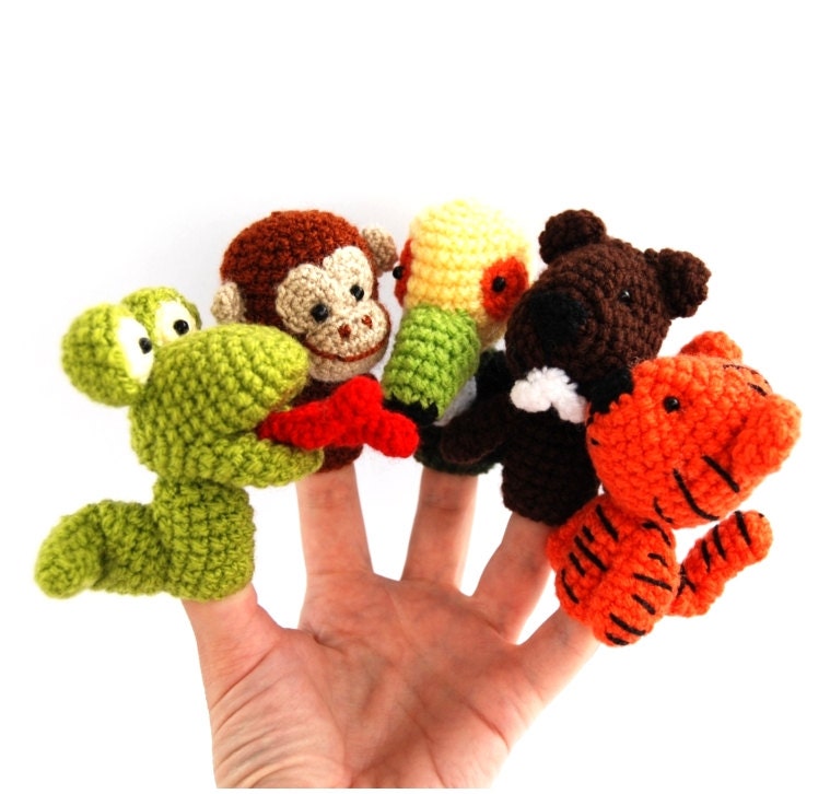 5 animal finger puppet, crocheted snake, tiger, castor, monkey, tukan, amigurumi jungel toy, play fairy tail, orange green brown