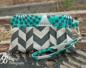 Large Pleated Zipper Wrislet-Grey Chevron with Floral Band-Amy Butler