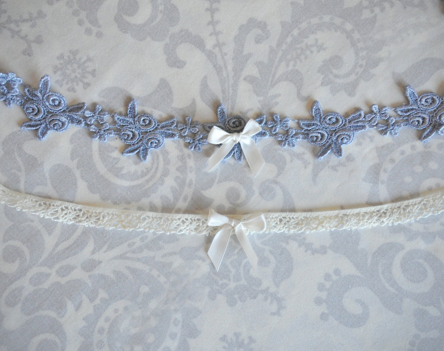 Blue Garter Set, Something Blue or Pink Rose Blush Lace Garters with Tiny Satin Bow, Venise Lace Keepsake Garter with Ivory Lace Toss garter