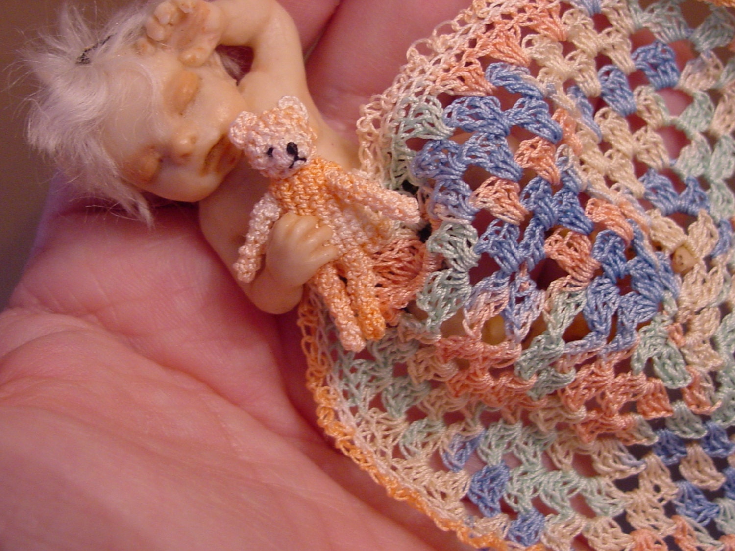 Original BEAR BLANKET -artist Miniature(Thread)Doll house dh collectible crocheted-OOAK