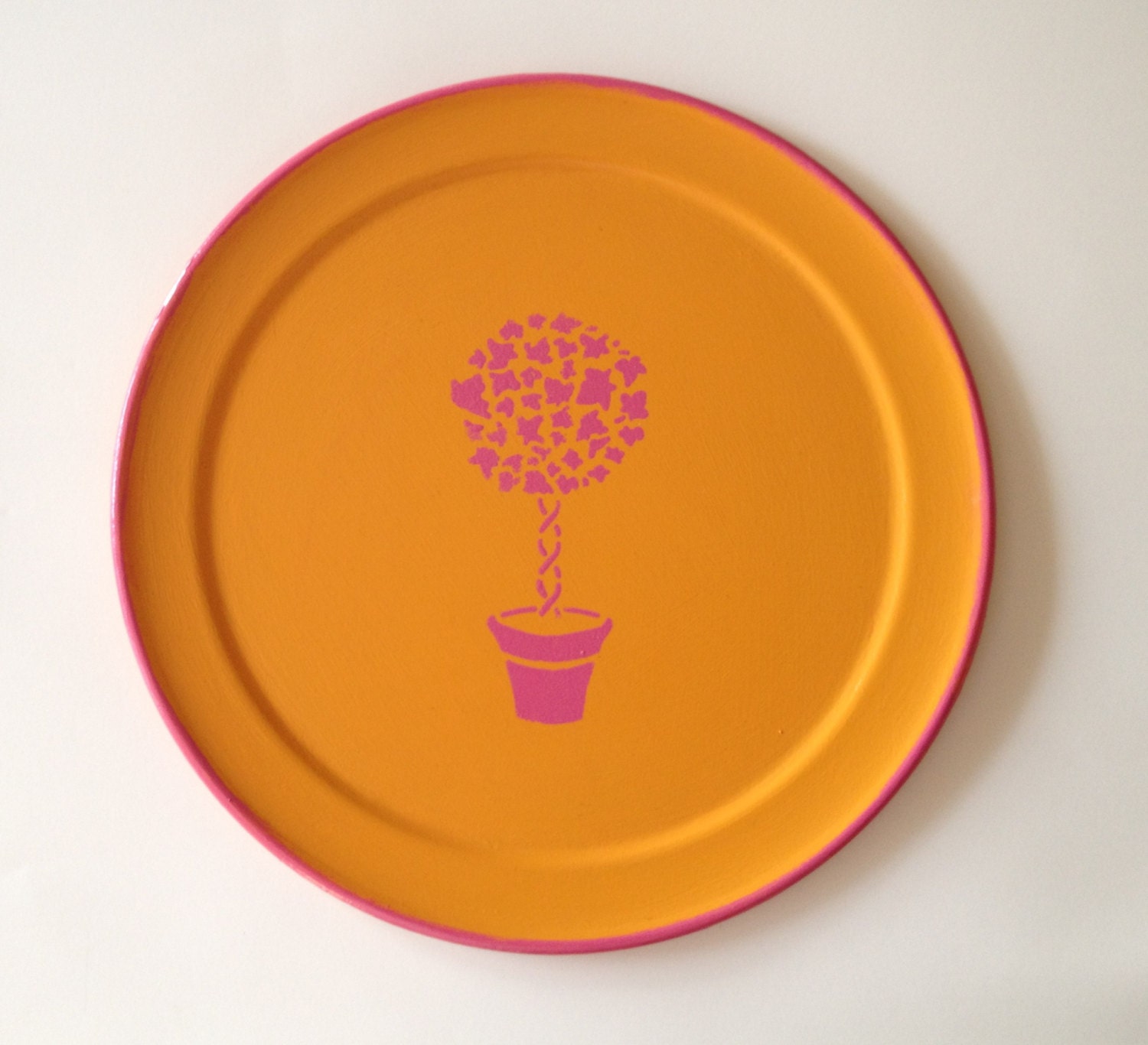 pink topiary orange round  tray