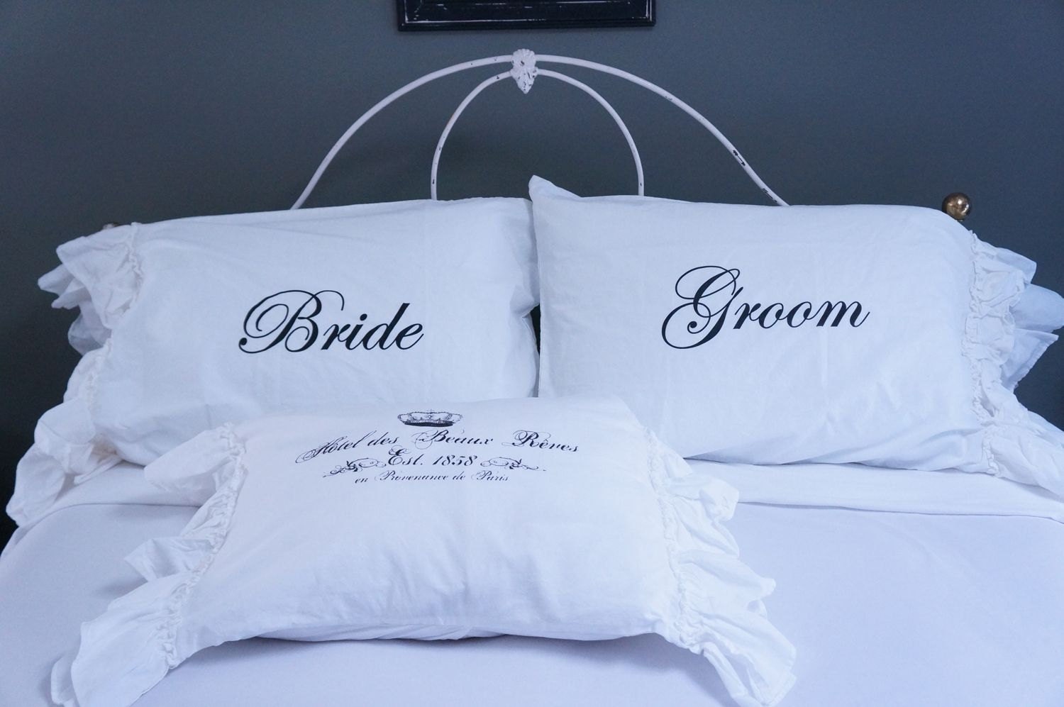 Bride & Groom Pillowcase Set