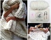 Big Loop Merino Throw/Rug Knitting Kit 28'' x 40''