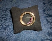 Vintage Gold Tone Purple Rhinestone Brooch (MM617)