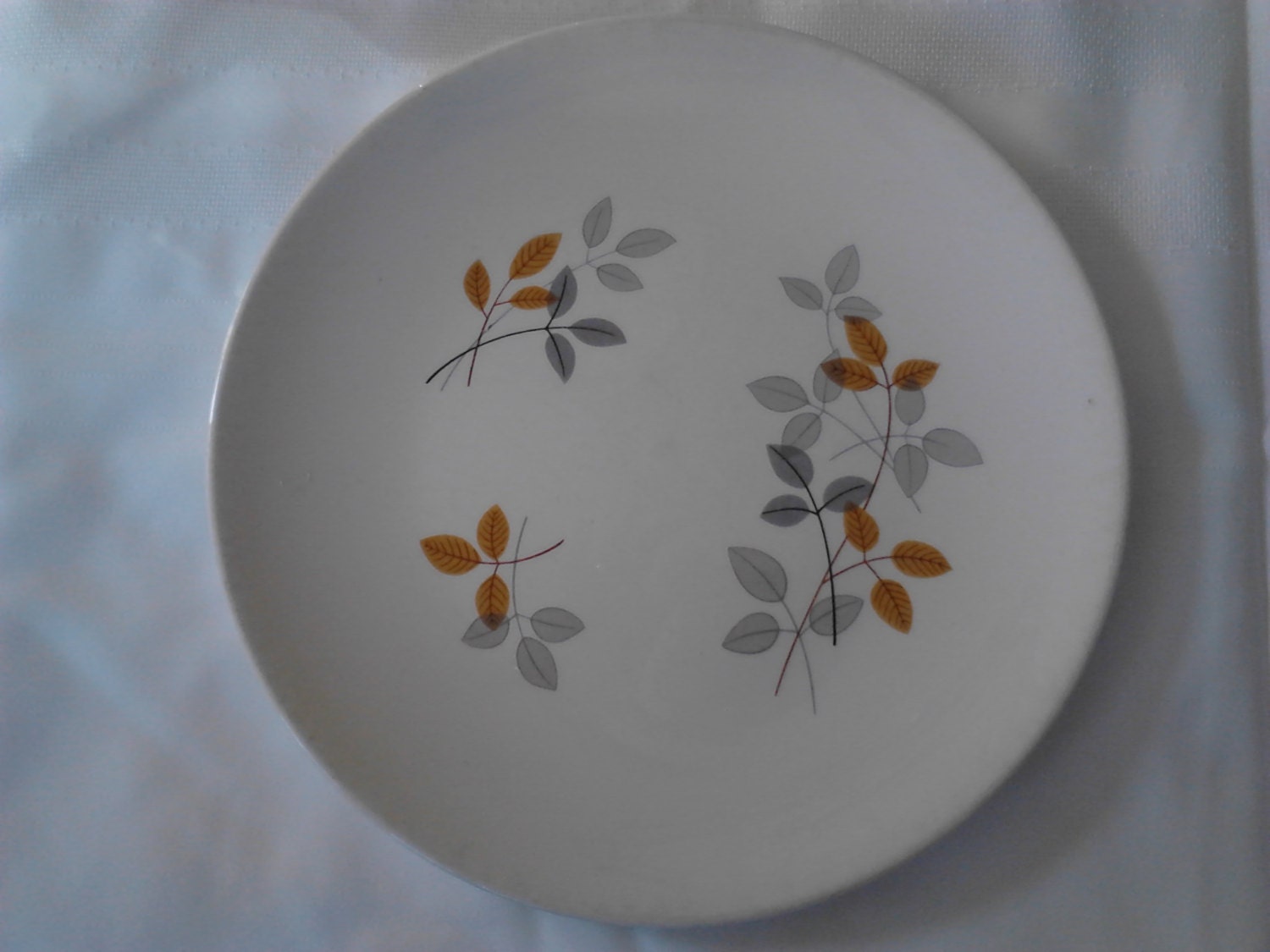 Vintage  50's Knowles Foliage  China Dnner Plate