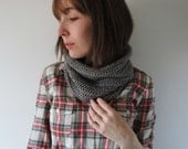 Crochet Cowl, Crochet Circle Scarf, Crochet Neckwarmer, Unisex Cowl in Grey / The Fairbanks Cowl