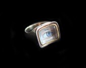 Victorian Gold Ring w Hand Painted Eye Miniature