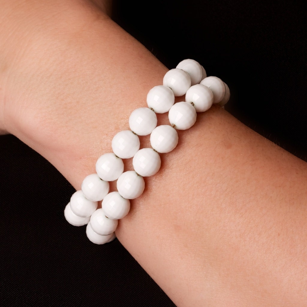 Vintage Monet White Bead Two Strand Bracelet