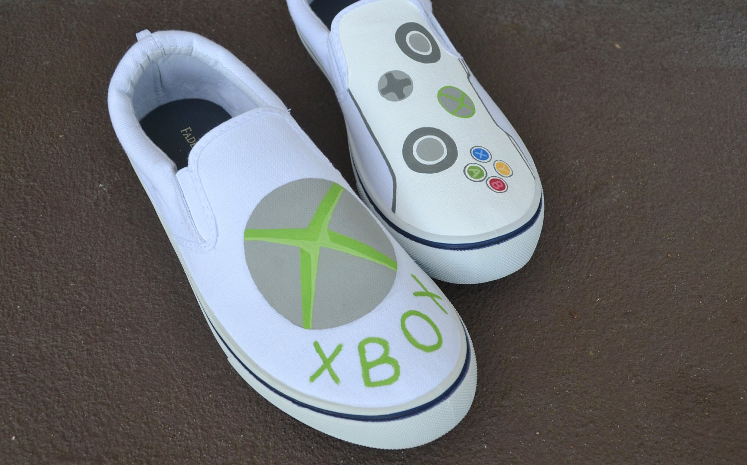 Mens/Teens Vans Boutique Custom Hand Painted Xbox 360 Adult Skater Gym Slip-On Shoes