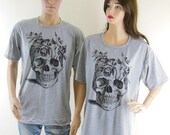 Skull Flowers (size L) Skull Shirt Unisex Tshirt Men Tshirt Women Tshirt Gray Tshirt Screen Print Size L