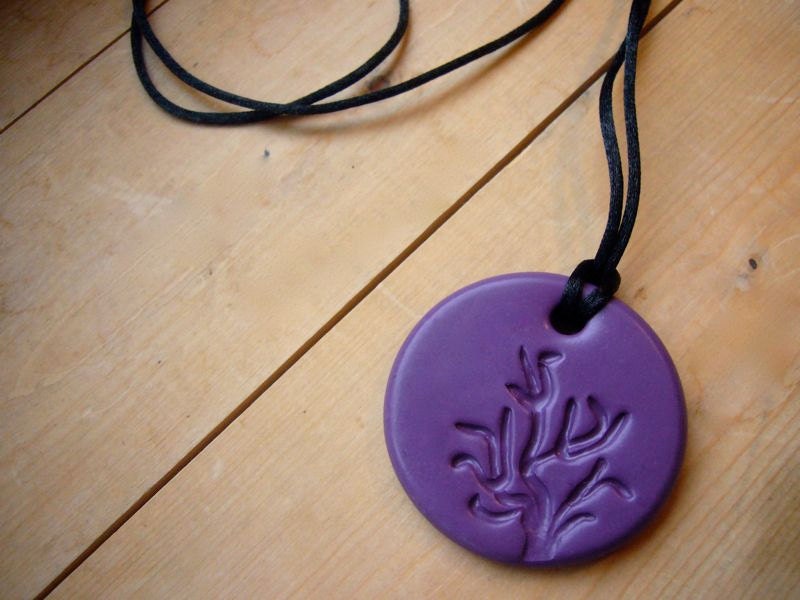 Chewable nursing necklace - Asymmetrical Tree
