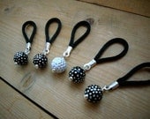 LARGE flexible knitting stitch markers - Set of 5 (Black/White/Silver)