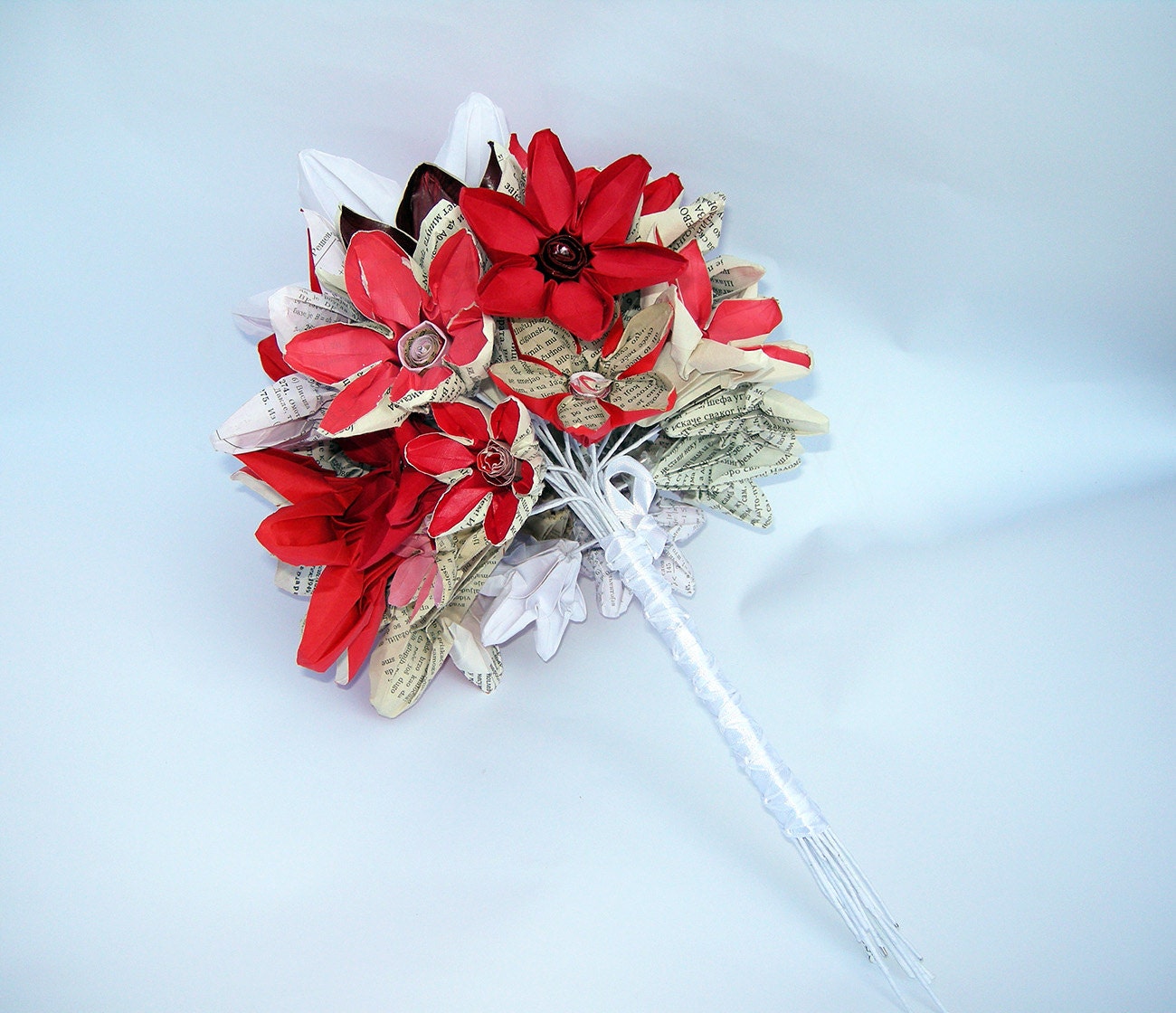 Big origami paper flowers bouquet in shades of red, bride bouquet, free shipping