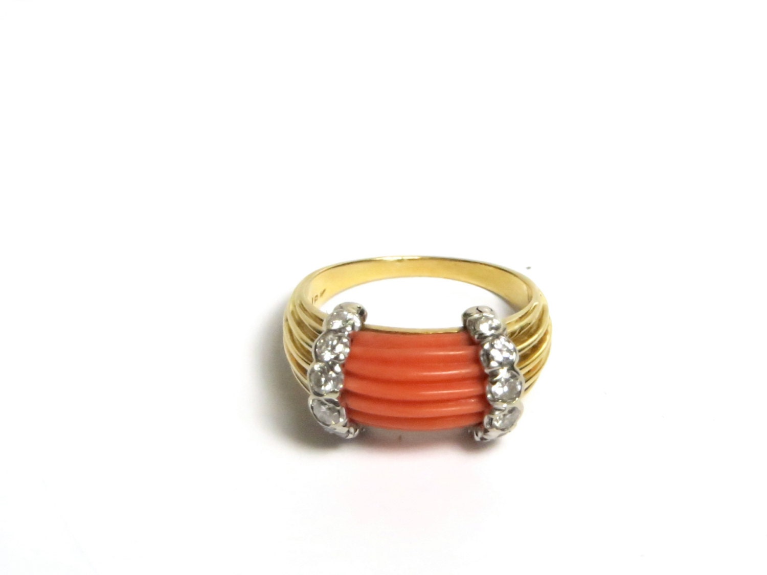 18k Yellow Gold Coral Diamond Ring Size 5 3/4