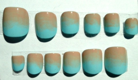 Blue and Tan Ombre Nail Set