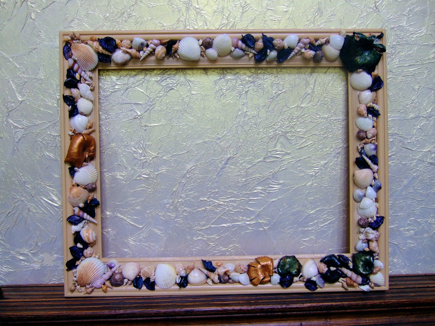 Large Picture Frame Embellished with Sea Shells, Pot Pourri, Cream, Blue, Green, Beige, and Bronze, 16 x 12