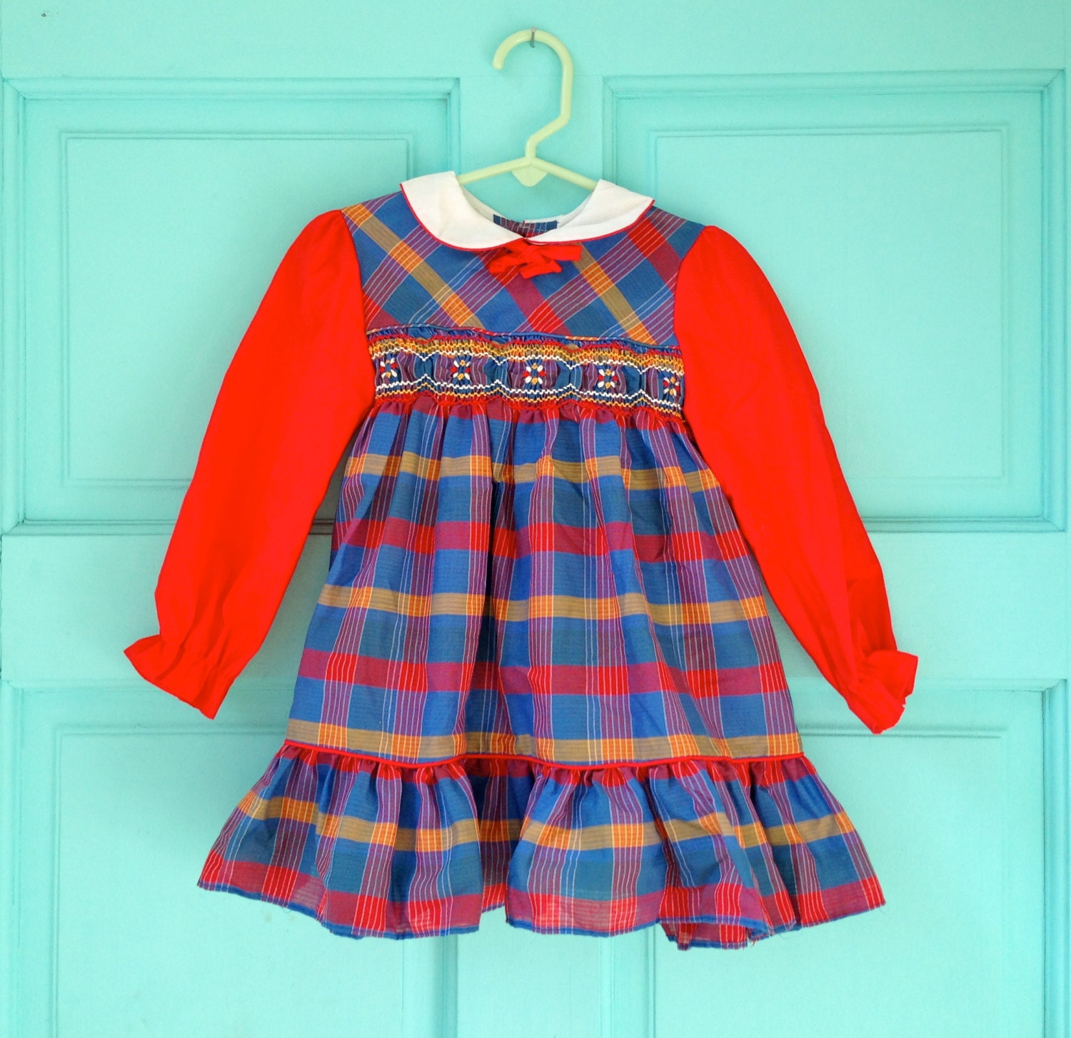 Vintage Polly Flinders Smocked 70s Red and Blue Plaid Dress 2T-3T