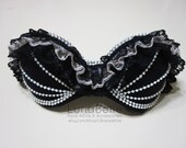 Black lace pearl bra