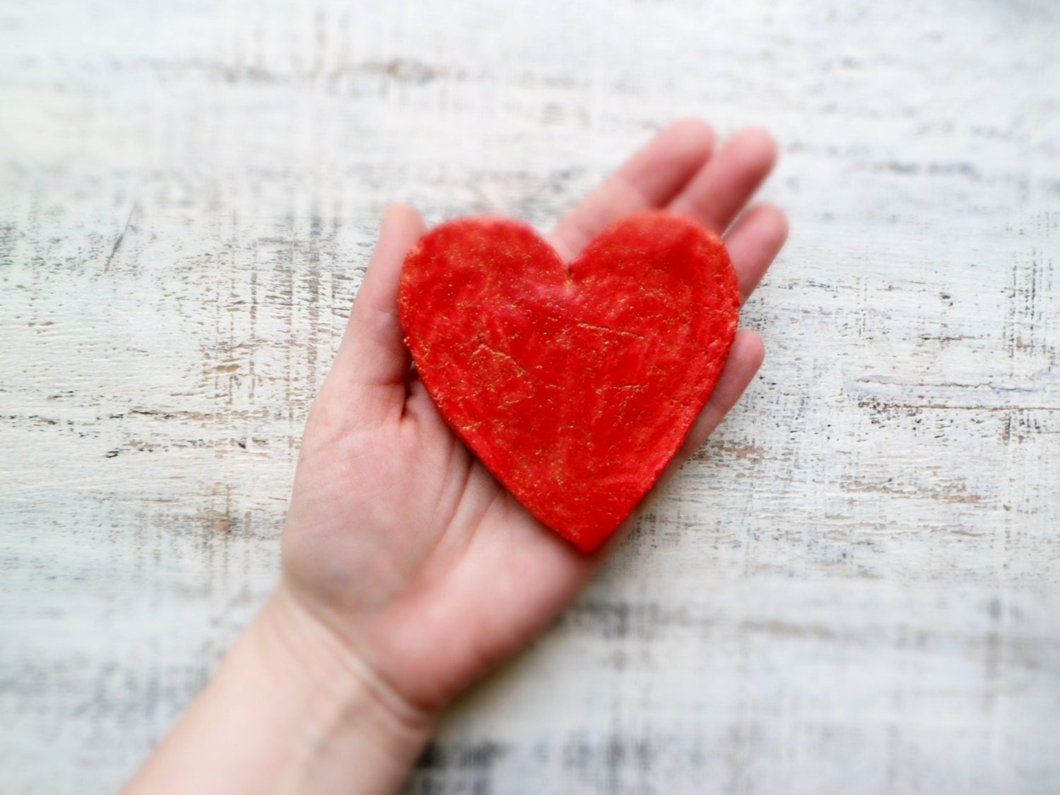 Big red heart magnet rustic cottage chic shabby chic poppy red scarlet gold