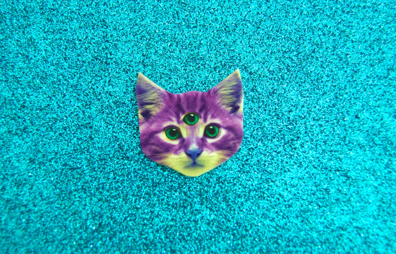 Mini Alien Cat Pin